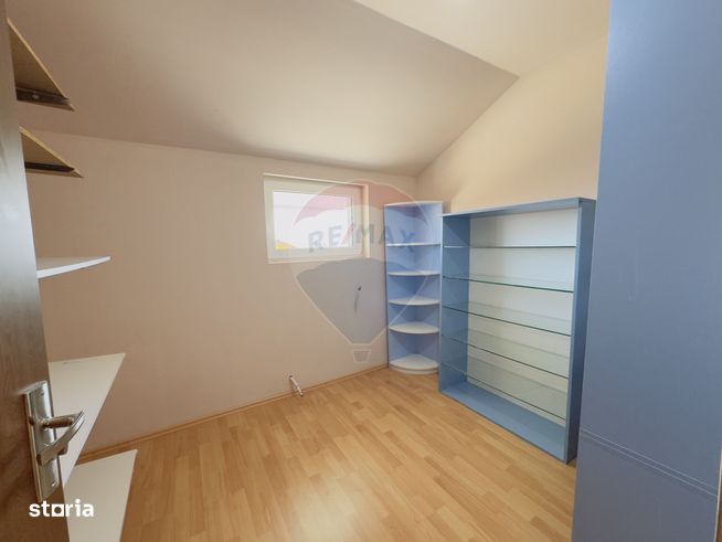 Casă cu 5 camere de vânzare Cartier Orizont 2 Paleu zona Metropolitana-17
