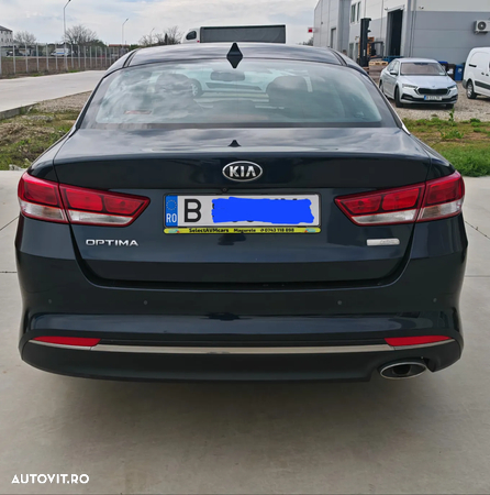 Kia Optima 1.7 DSL 7DCT Comfort - 15