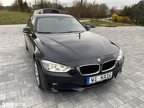 BMW Seria 3 316d - 17
