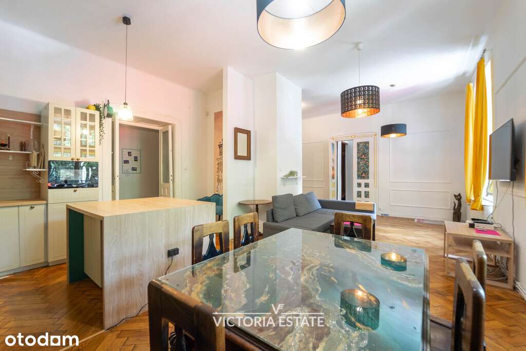 Duży apartament w pięknej kamienicy przy parku-8