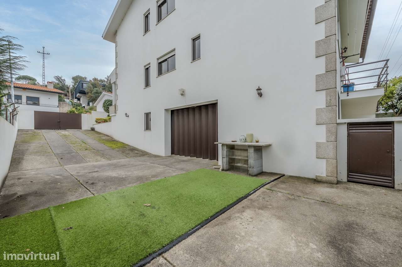 Moradia T4 para venda em Ferreiros e Gondizalves, Braga - Grande imagem: 5/43