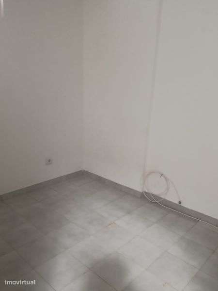 Aluga-se T1+1 Olhão - Grande imagem: 4/7