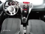 Kia Venga 1.6 CVVT Dream-Team Edition - 34