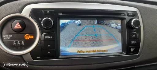 Toyota Yaris 1.0 VVT-i Comfort+Navi - 8