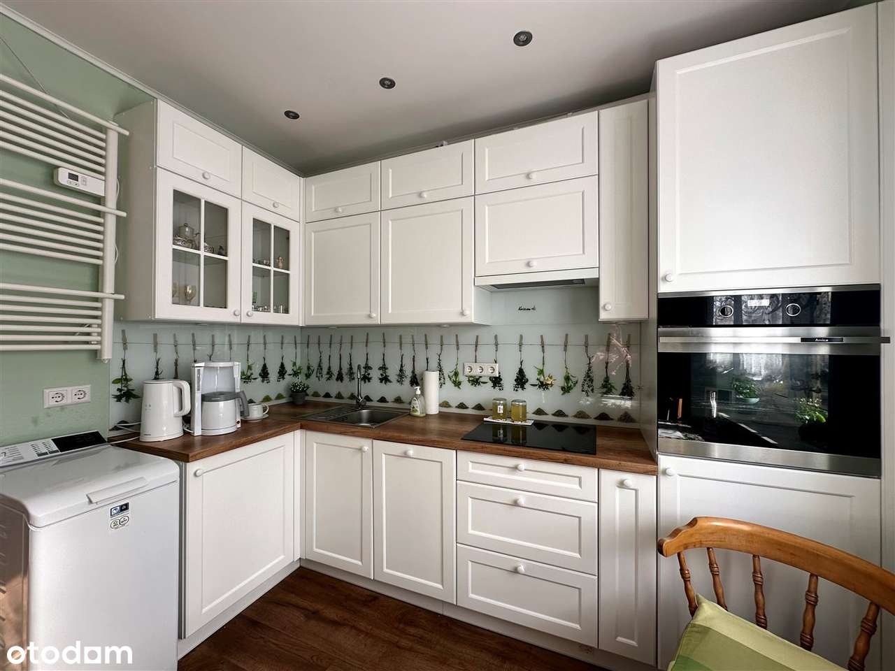 Wyposażona Kawalerka PO Remoncie-spokojne Miejsce-0