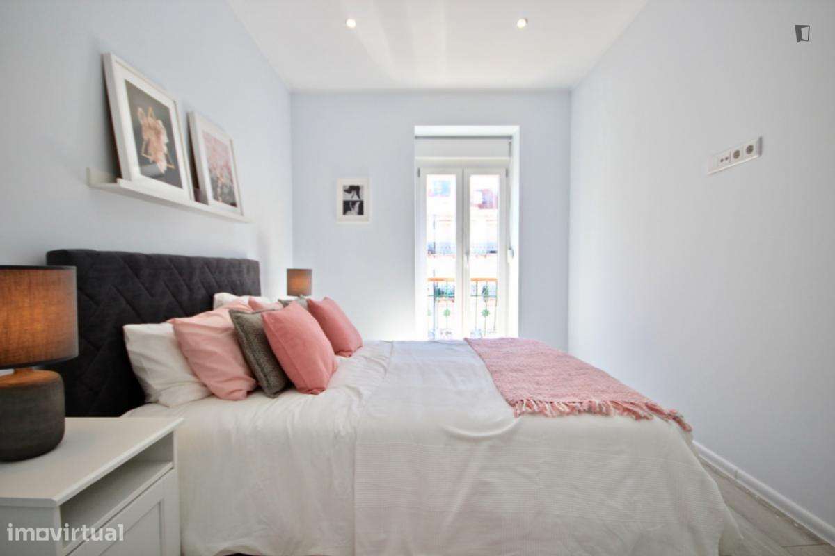 Apartamento com 2 quartos - localizado em Arroios Lisbon - Grande imagem: 2/6