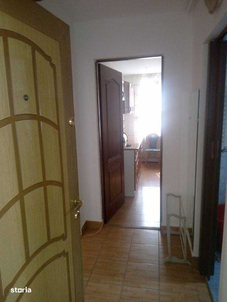 Inchiriez apartament cu o camera