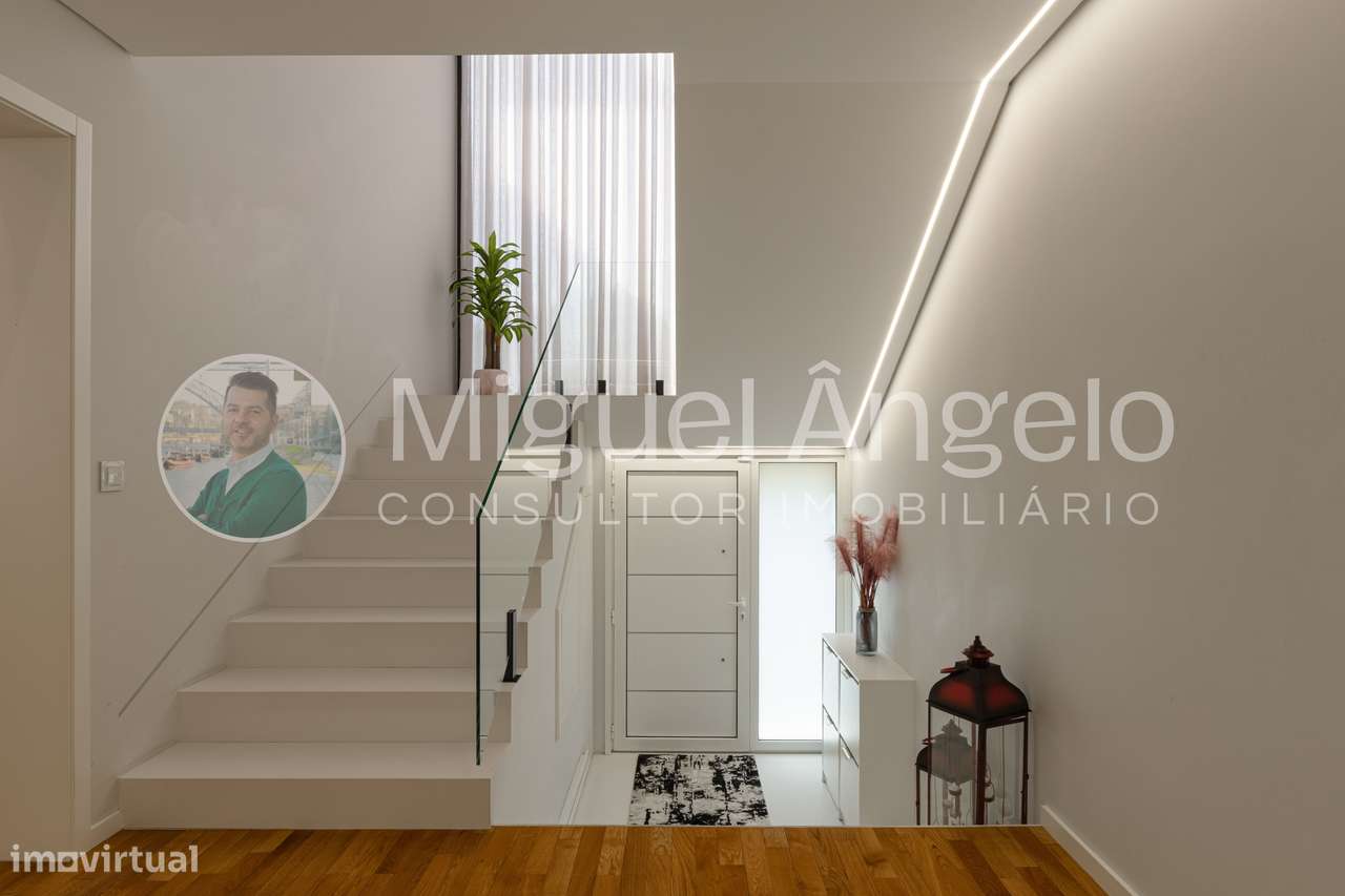 Moradia de luxo c/ piscina - pronta a habitar em Gondomar - 4 frentes-57