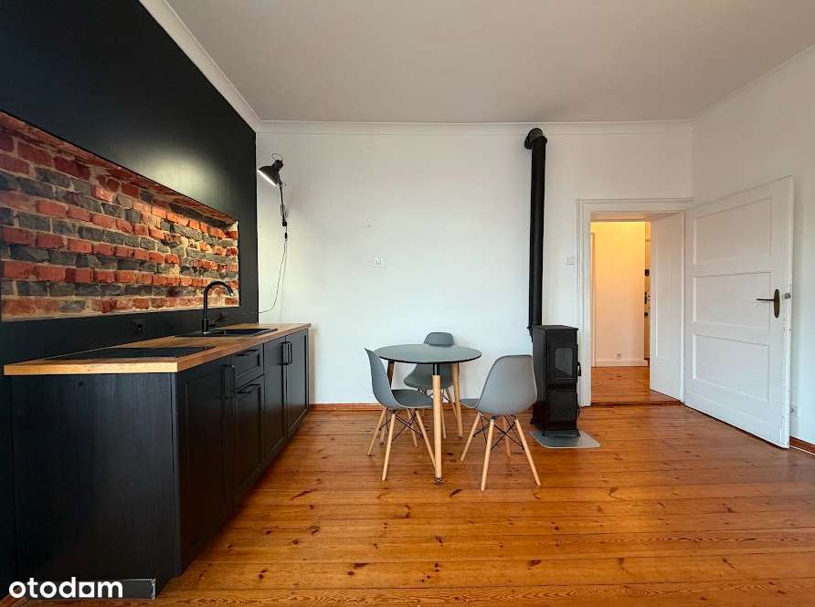 Bytom ul. Didura ok. Urzędu Stanu Cywilnego-3