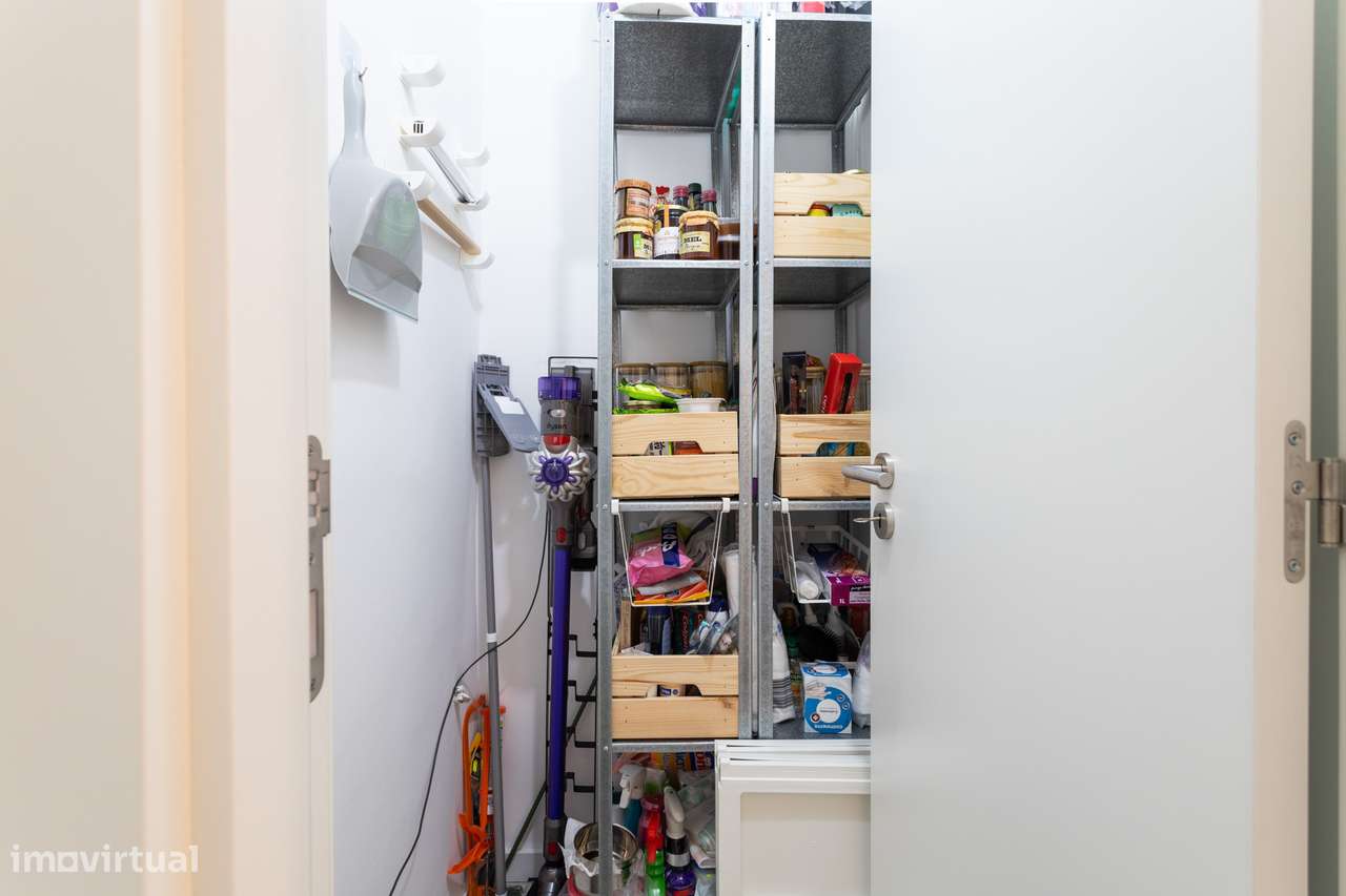APARTAMENTO T2 EM MASSAMÁ-7