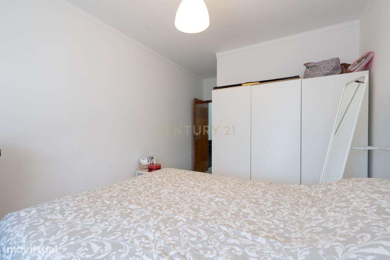 Apartamento T3 com garagem e arrumo no sotão - Grande imagem: 5/22