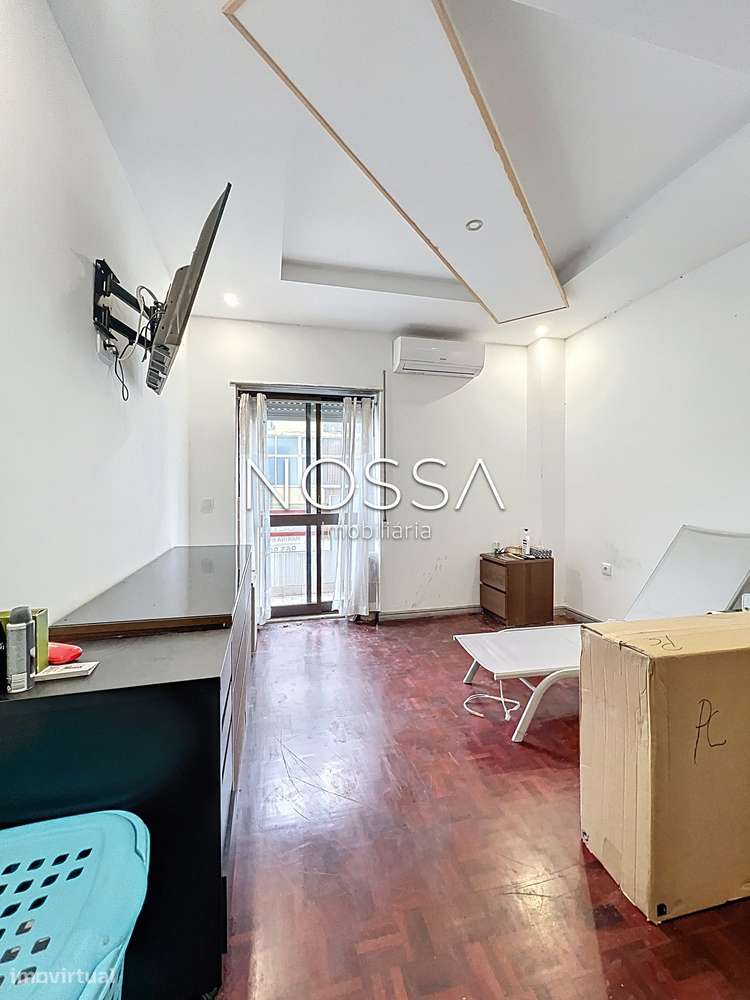 Espetacular T2 no coração da Baixa da Banheira-17