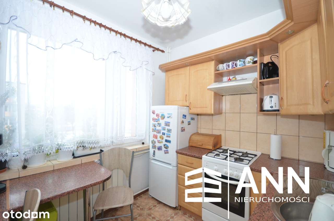 Trzypokojowe mieszkanie z balkonem w Bytom Szombierki-3