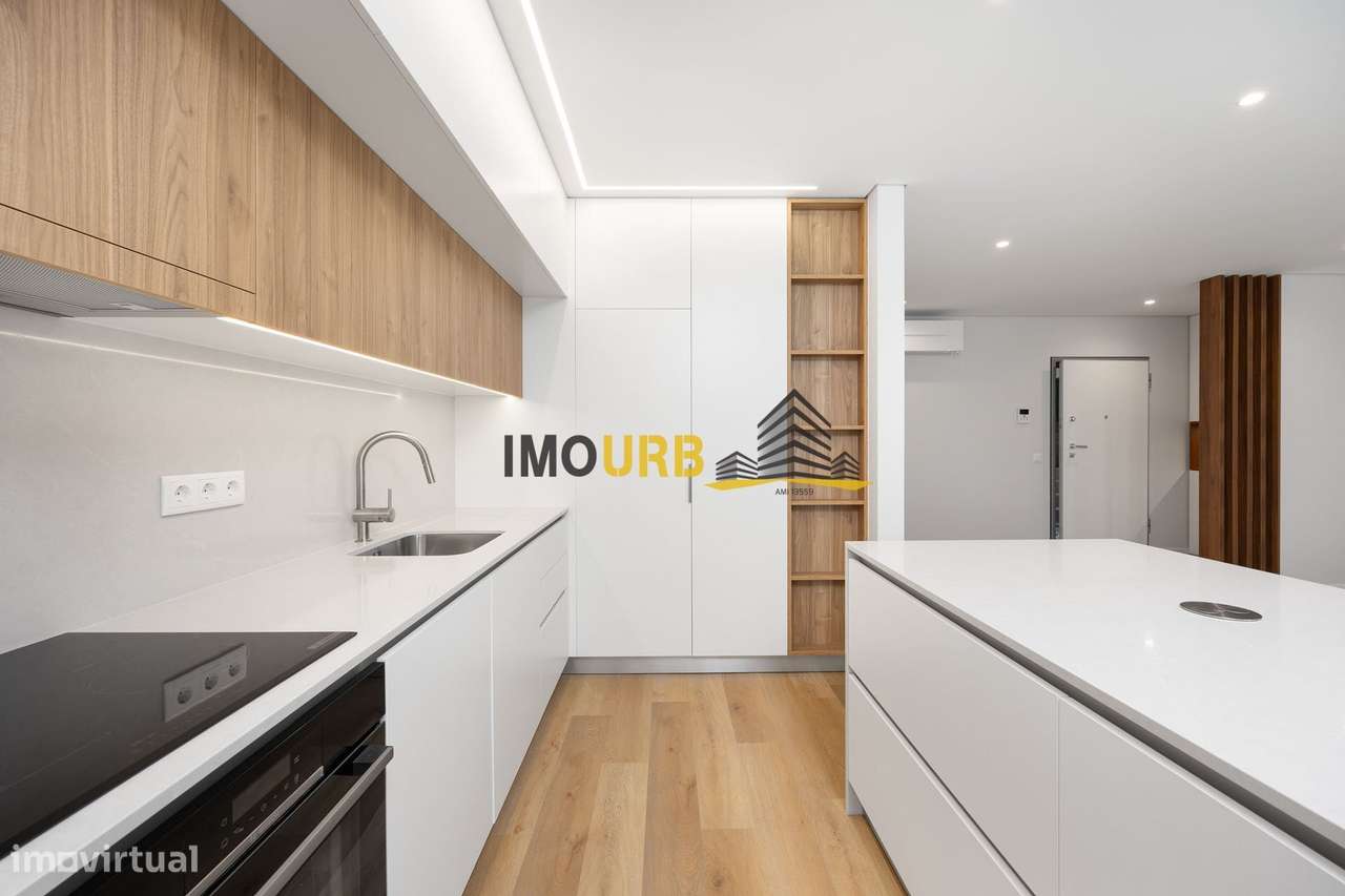 Em construção T3 Telheiro - Grande imagem: 2/12