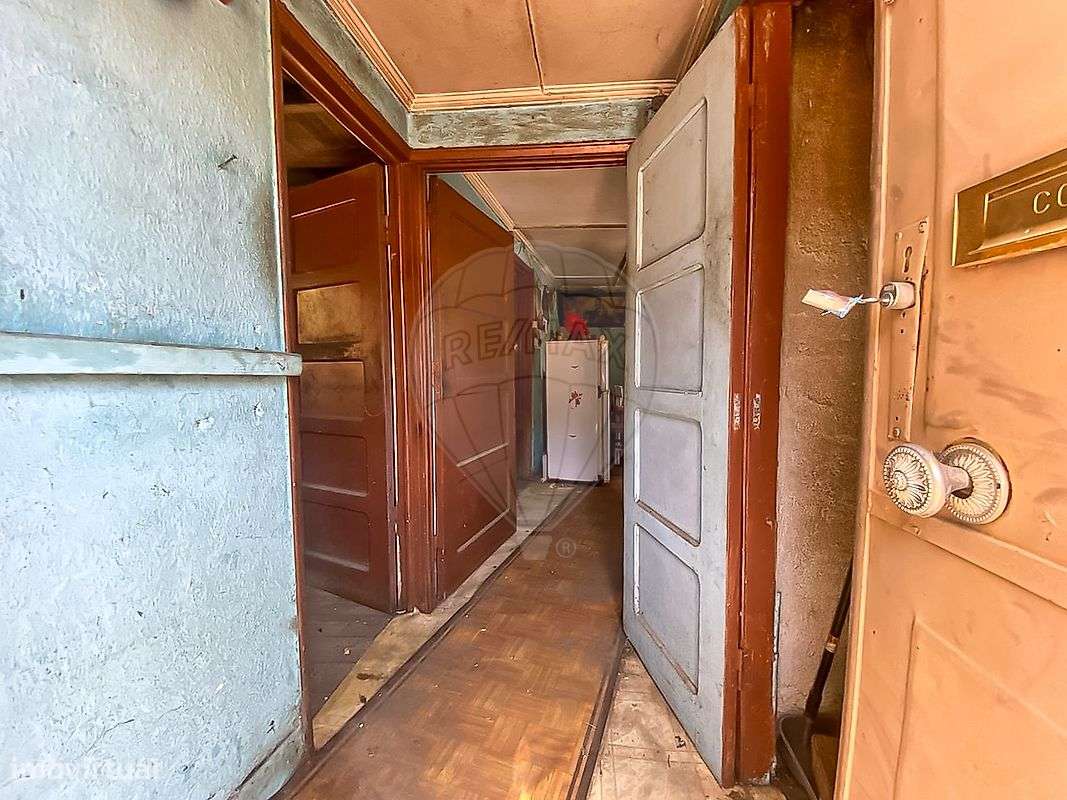 Moradia T1 para venda - Grande imagem: 4/22