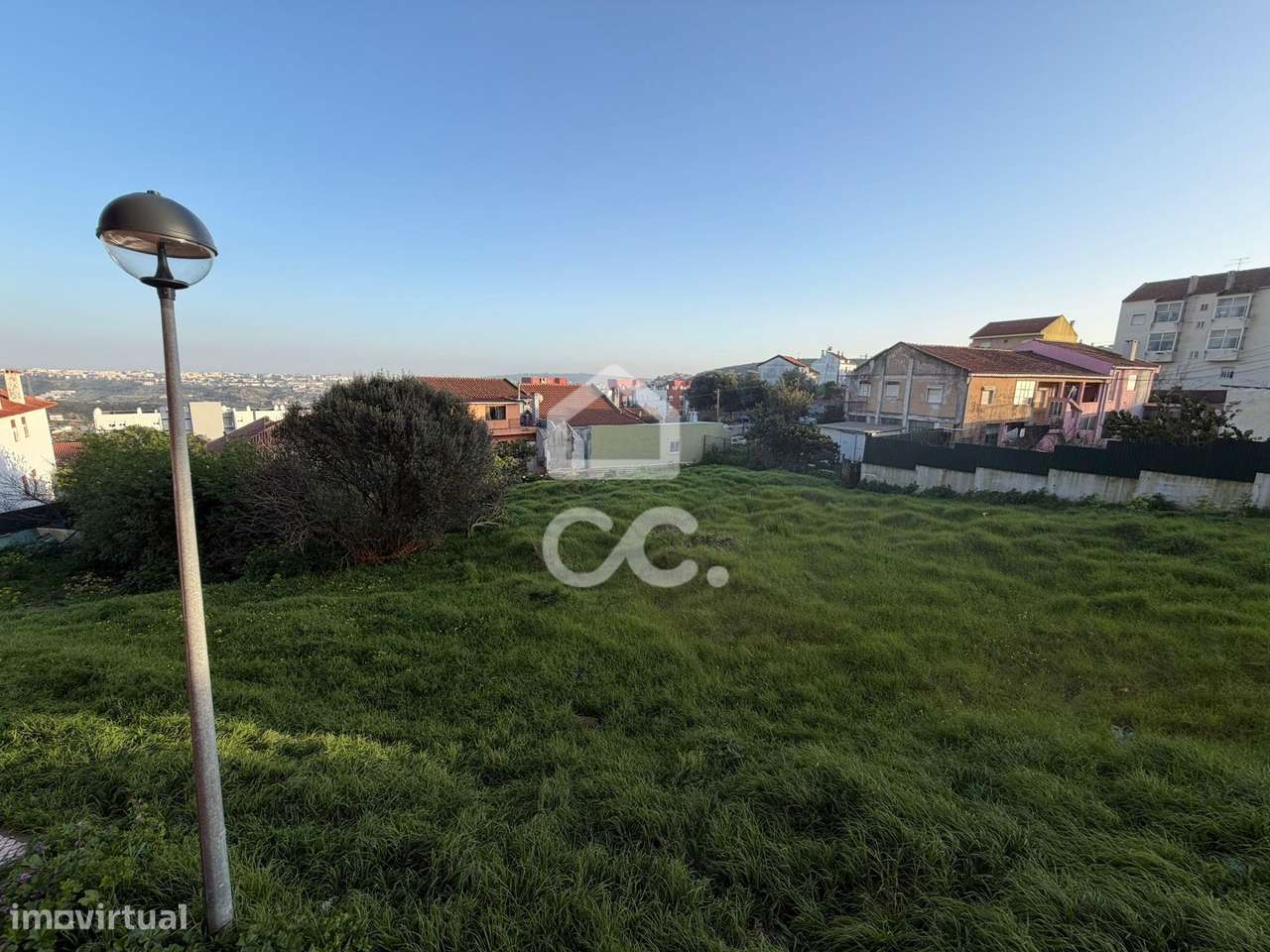 Terreno Urbano em Casal da Mira na Amadora - Grande imagem: 4/10