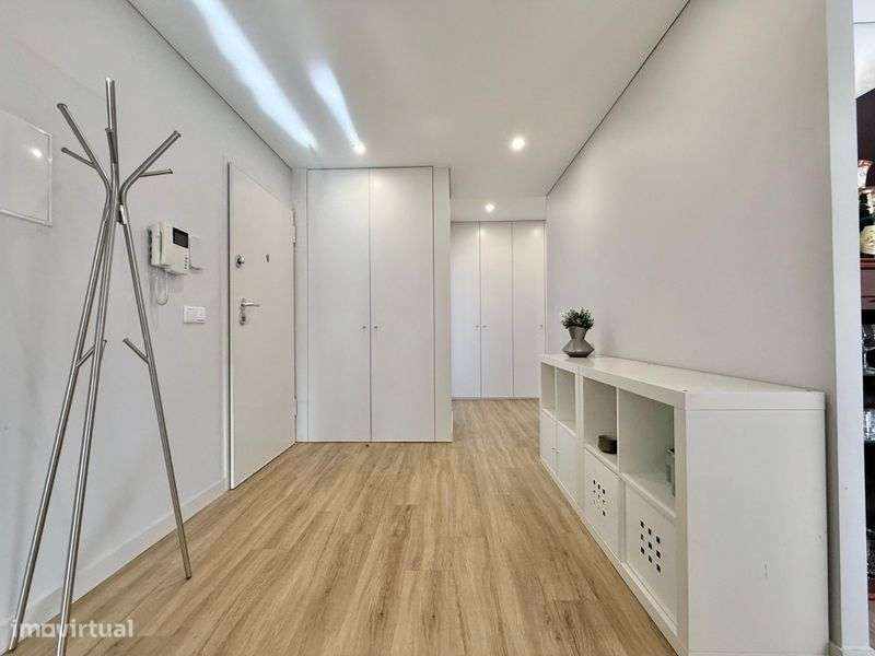 Apartamento T3 com Terraço, Garagem e Piscina – Ferreiros - Grande imagem: 5/11