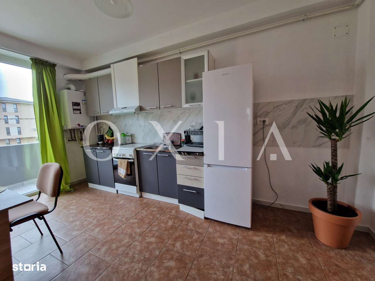 AX140 Giroc-Esso, Etaj Intermediar, Disponibil 1 Ianuarie - Imagine principală: 4/13