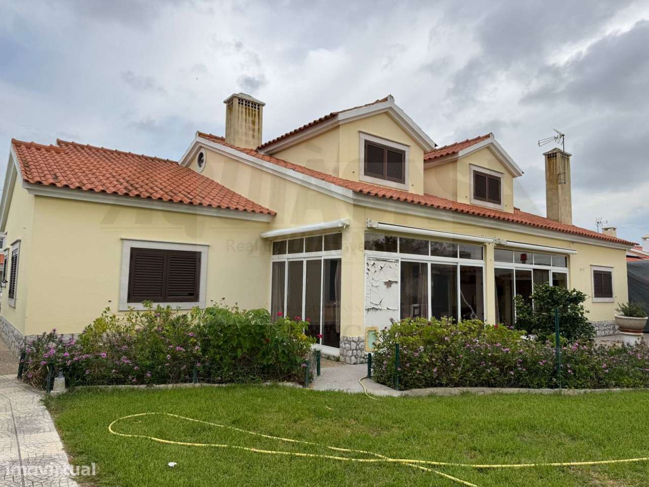 venda independente moradia / Quinta-8