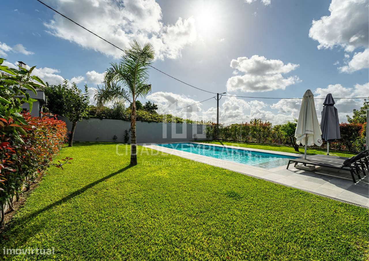 MORADIA T3 DE LUXO C/ PISCINA-Centro de Penafiel-32