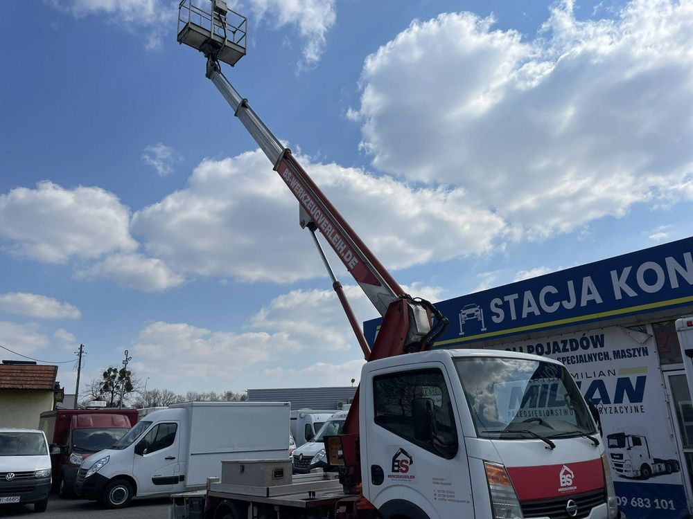 Nissan Cabstar 2008