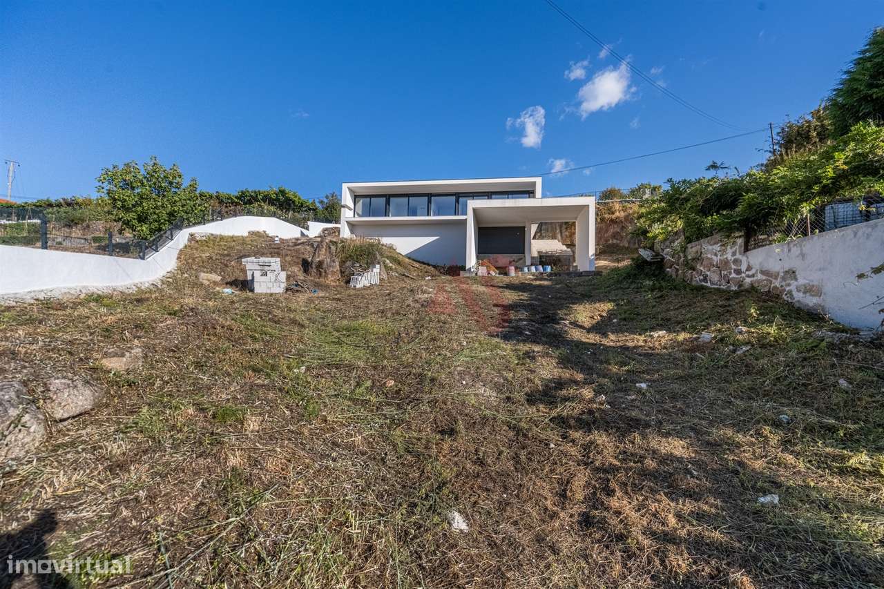 Moradia T3 em Construção com Piscina, Garagem, Terraço, Lavandaria – R - Grande imagem: 5/37