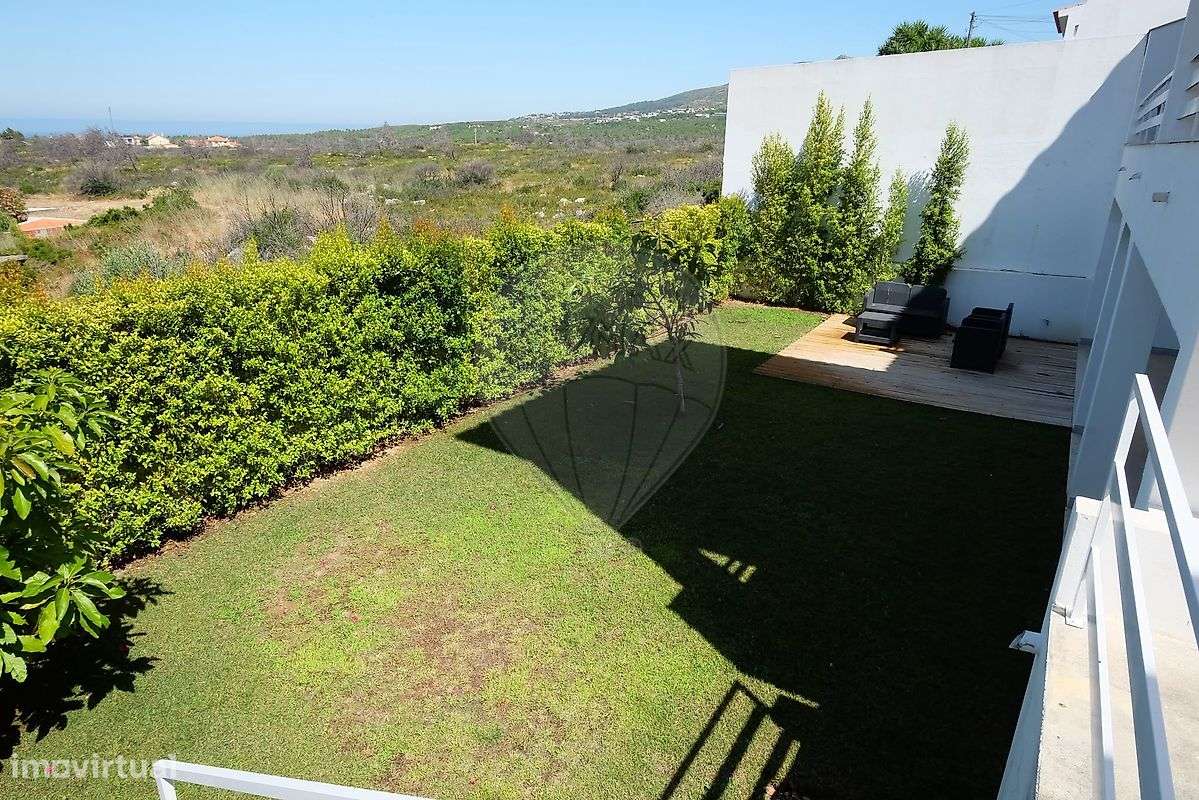 Moradia T5 para venda-4