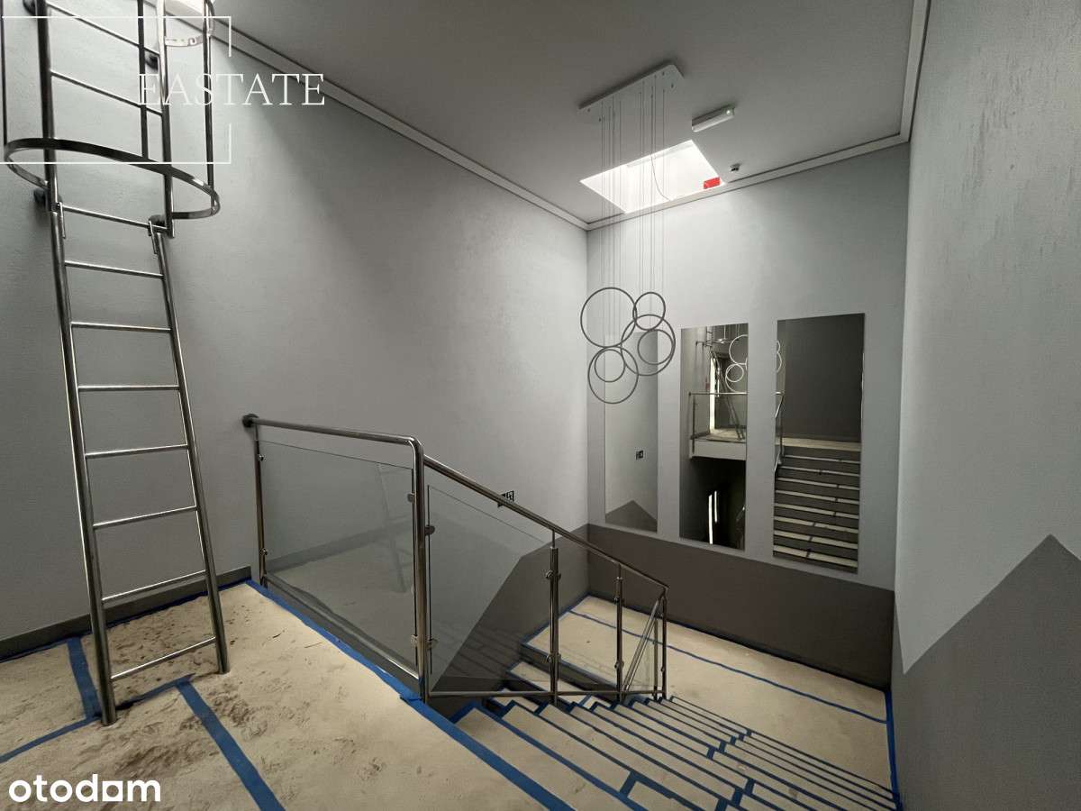 Budynek biurowy z parkingiem podziemnym - Pełny obrazek: 1/12