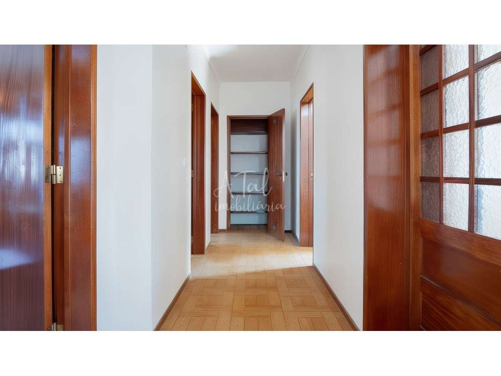 Apartamento T2 Remodelado em Castanheira do Ribatejo - Grande imagem: 3/10