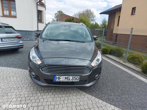 Ford S-Max 2.0 EcoBlue Titanium - 2