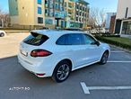 Porsche Cayenne Diesel Platinum Edition - 4