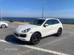 Porsche Cayenne Standard - 1