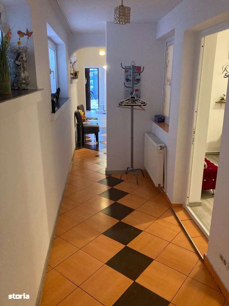 casa ieftina in zona centrala-1