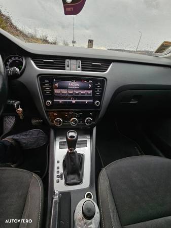 Skoda Octavia Combi Diesel 1.6 TDI DSG Style - 13