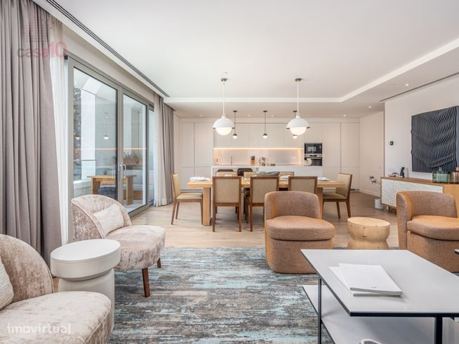 Vende-se ApartamentoT3 em Empreendimento de Luxo, Lisboa-1