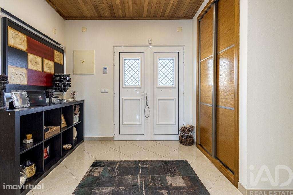 Casa / Villa T5 em Rio Maior de 207 m2 - Grande imagem: 4/40