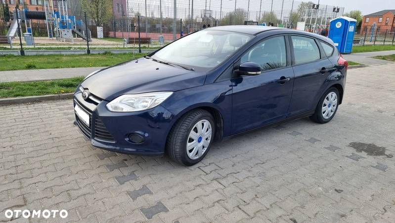 Ford Focus 1.6 Ambiente - 5