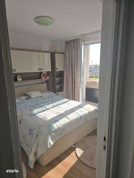 Vand apartament drobeta turnu severin - Imagine principală: 5/8