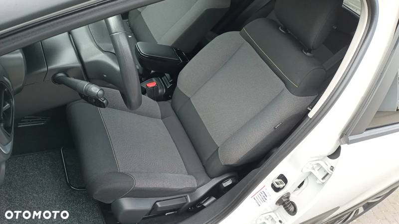 Citroën C3 1.2 PureTech Exclusive - 23