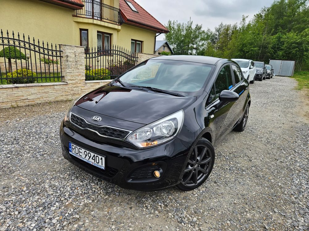 Kia Rio III 1.4 Platinum Edition 2013