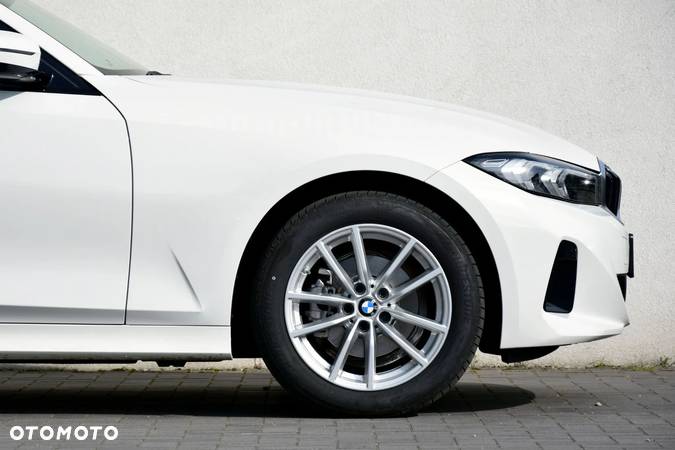 BMW Seria 3 318i Advantage - 8