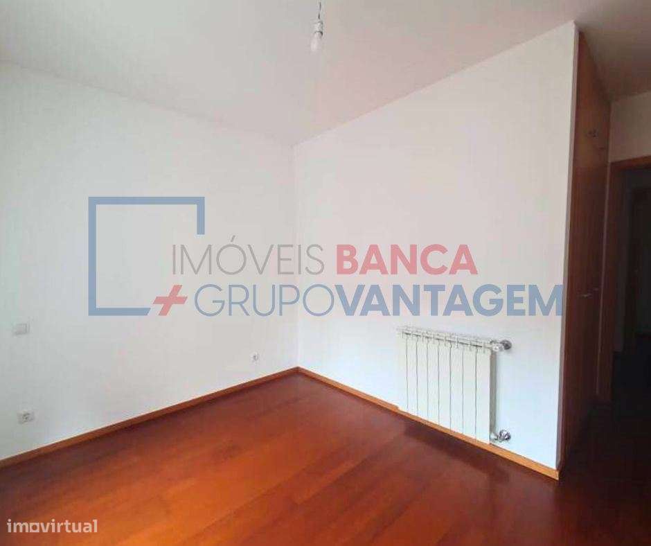 Apartamento, para venda, Vila Nova de Gaia - Oliveira do Douro - Grande imagem: 5/12