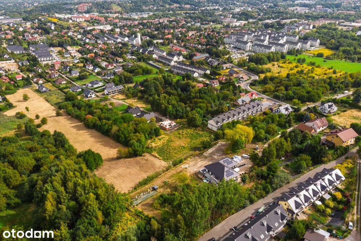 Widokowa działka budowlana w Wieliczce-19