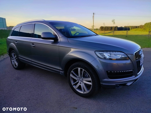 Audi Q7 3.0 TDI DPF clean diesel Quattro Tiptronic - 14