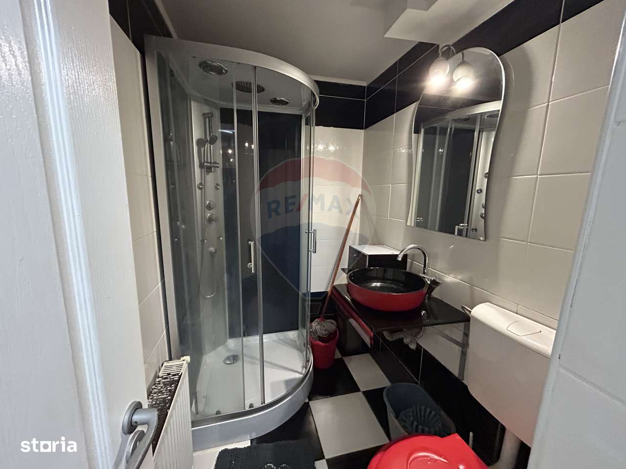 Apartament cu 2 camere de închiriat în zona Central - Imagine principală: 5/5