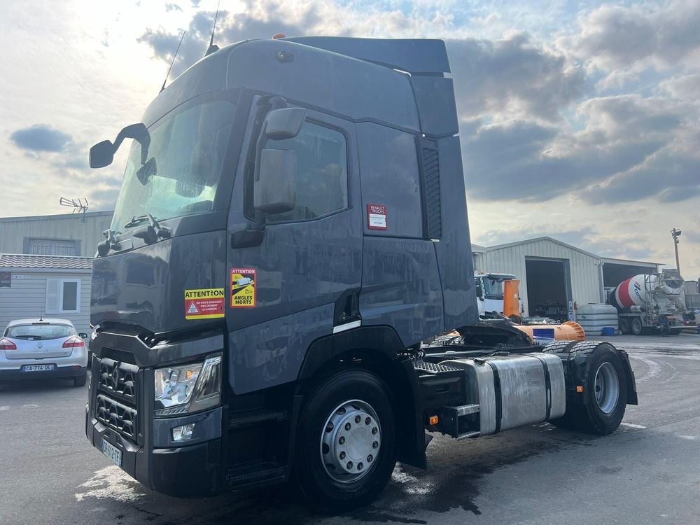 Renault T-series 2015