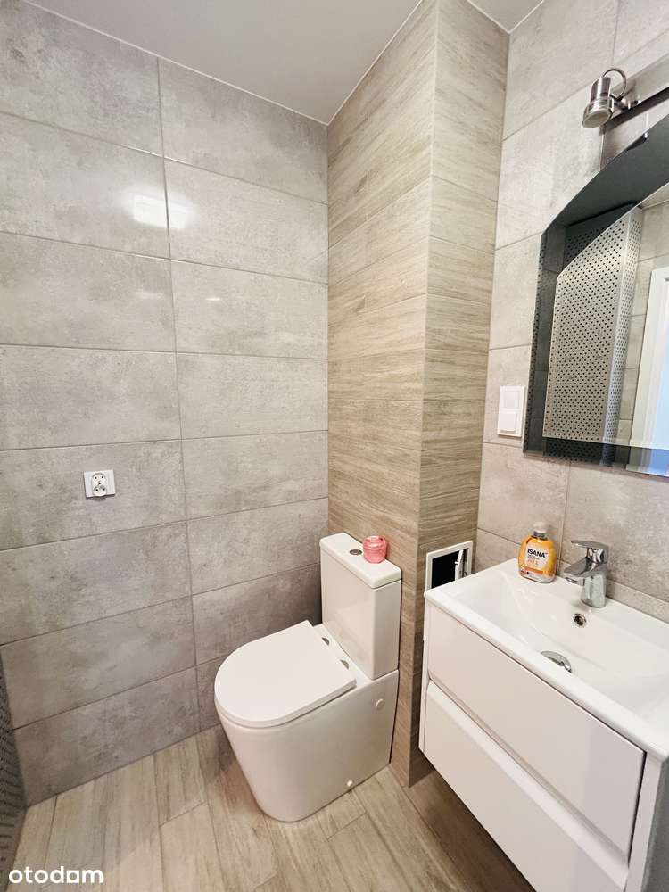 Na sprzedaż 2 pokoje po remoncie-blok-balkon-piwnica-15