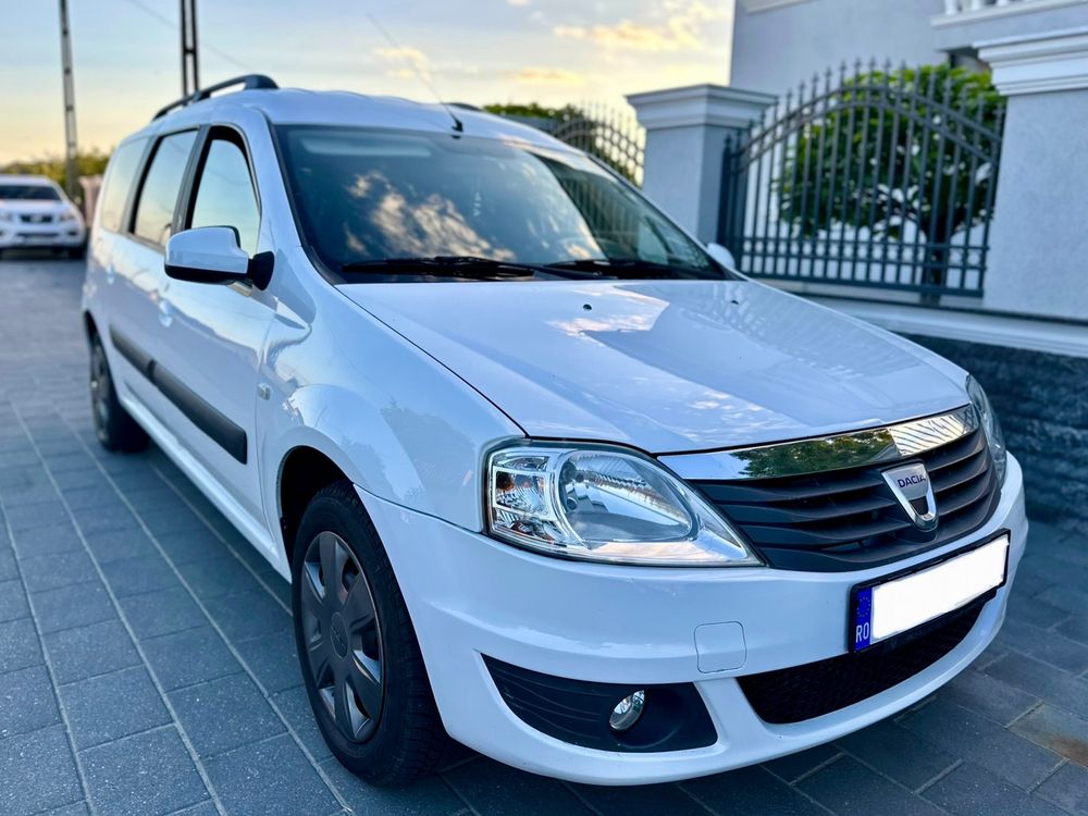 Dacia Logan 1.5 dCi 90 CP Laureate 2012