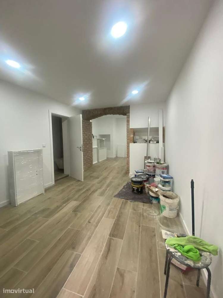 Loja com Esplanada no Coração de Alfama - Grande imagem: 3/10