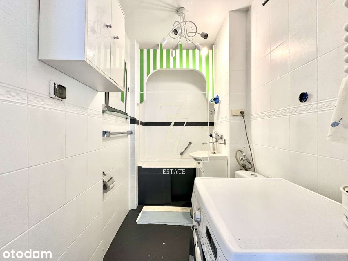 Jasne, 2 pokojowe, blisko metra, KW-8